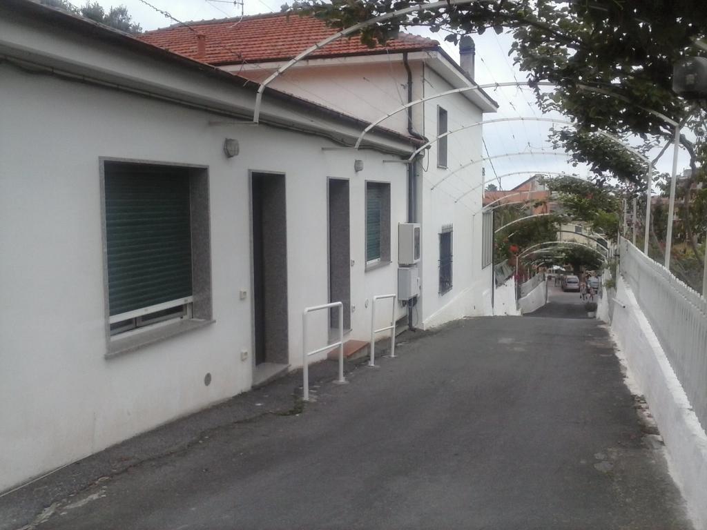 Riviera Apartments Pietra Ligure Exterior photo